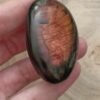 Galet Labradorite rose et multicolore – Image 6