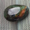 Galet Labradorite rose et multicolore – Image 3
